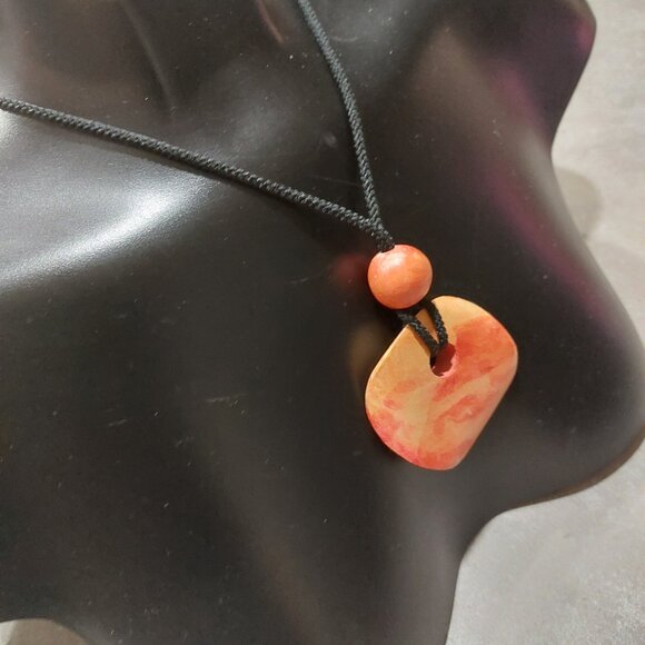 Women's Red Orange Yellow Round Wood Pendant w/Black Cord w/Wood Ball - NWOT - Picture 2 of 6
